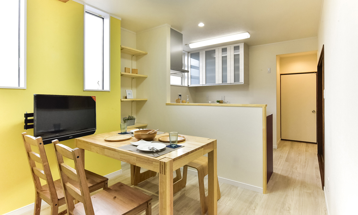 コンパクトながら広い空間を演出したLDK、リフォーム